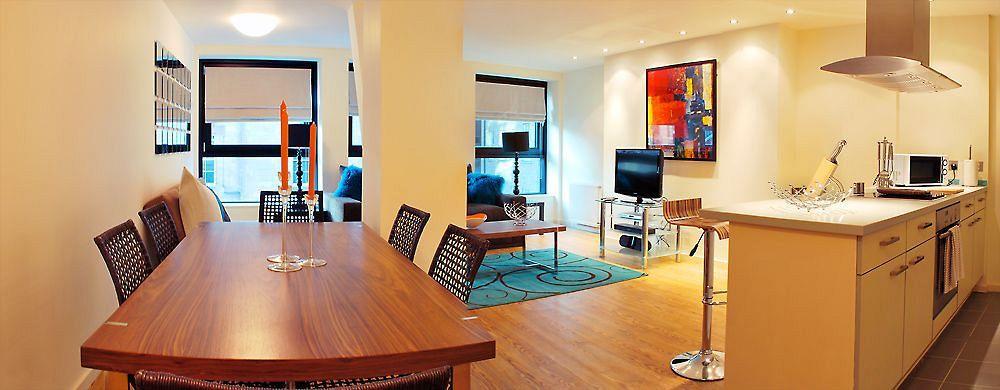 Princes Street Suites Единбург Екстериор снимка