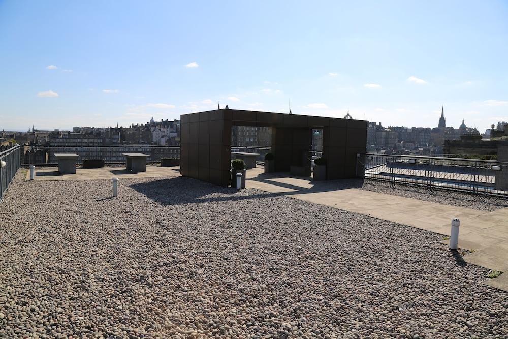 Princes Street Suites Единбург Екстериор снимка