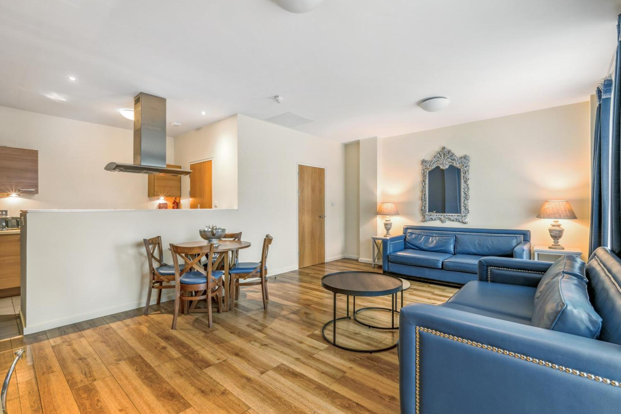 Princes Street Suites Единбург Екстериор снимка