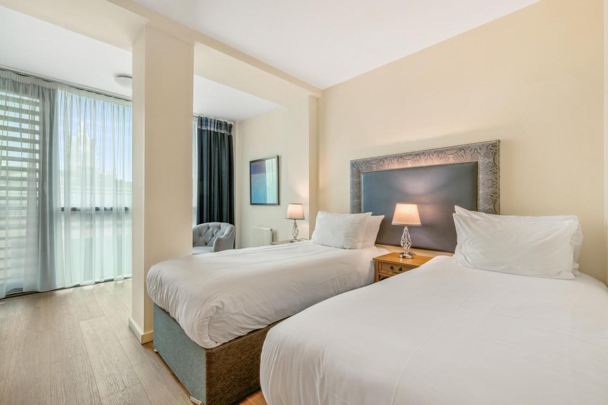 Princes Street Suites Единбург Екстериор снимка