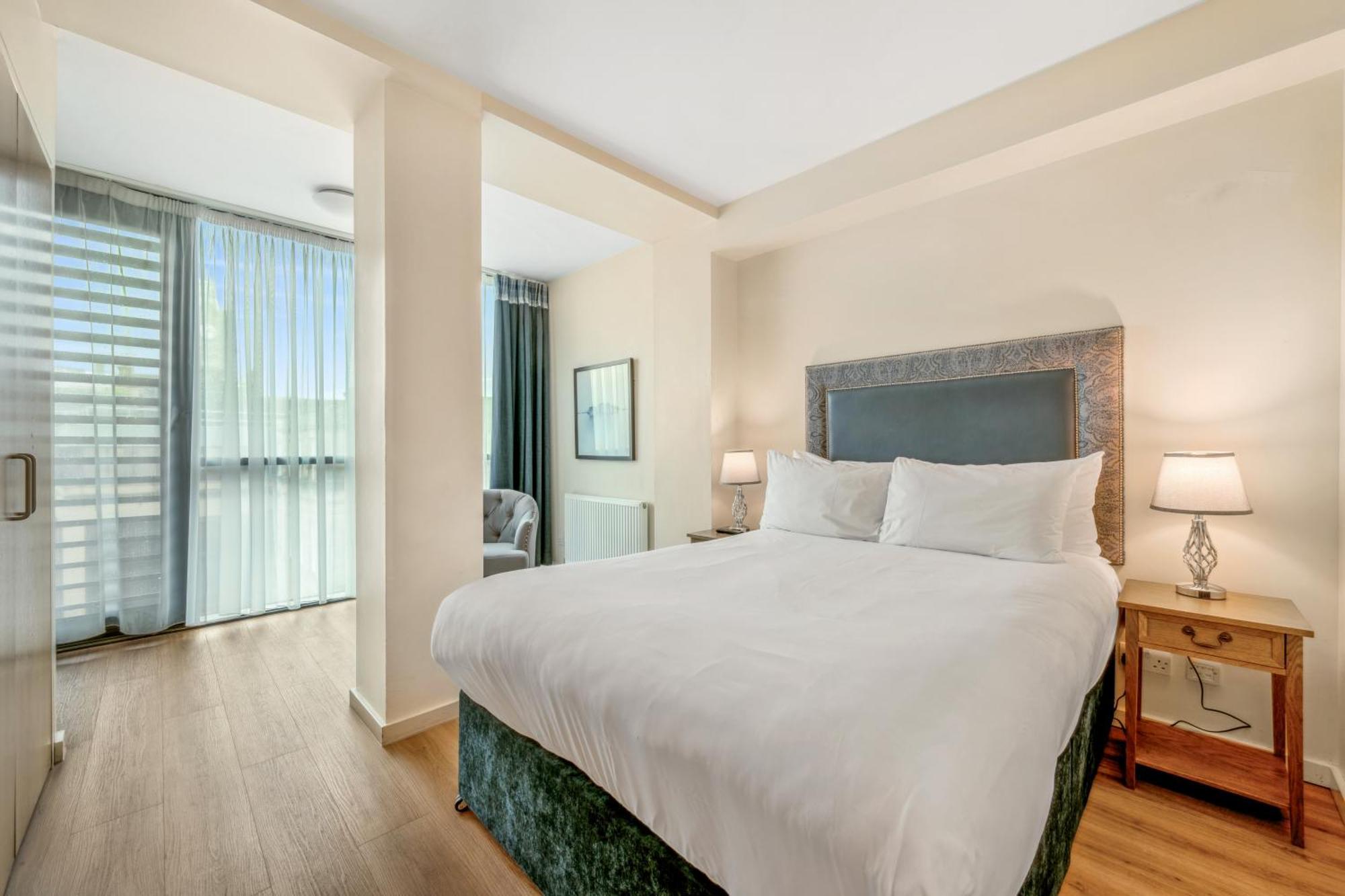 Princes Street Suites Единбург Екстериор снимка