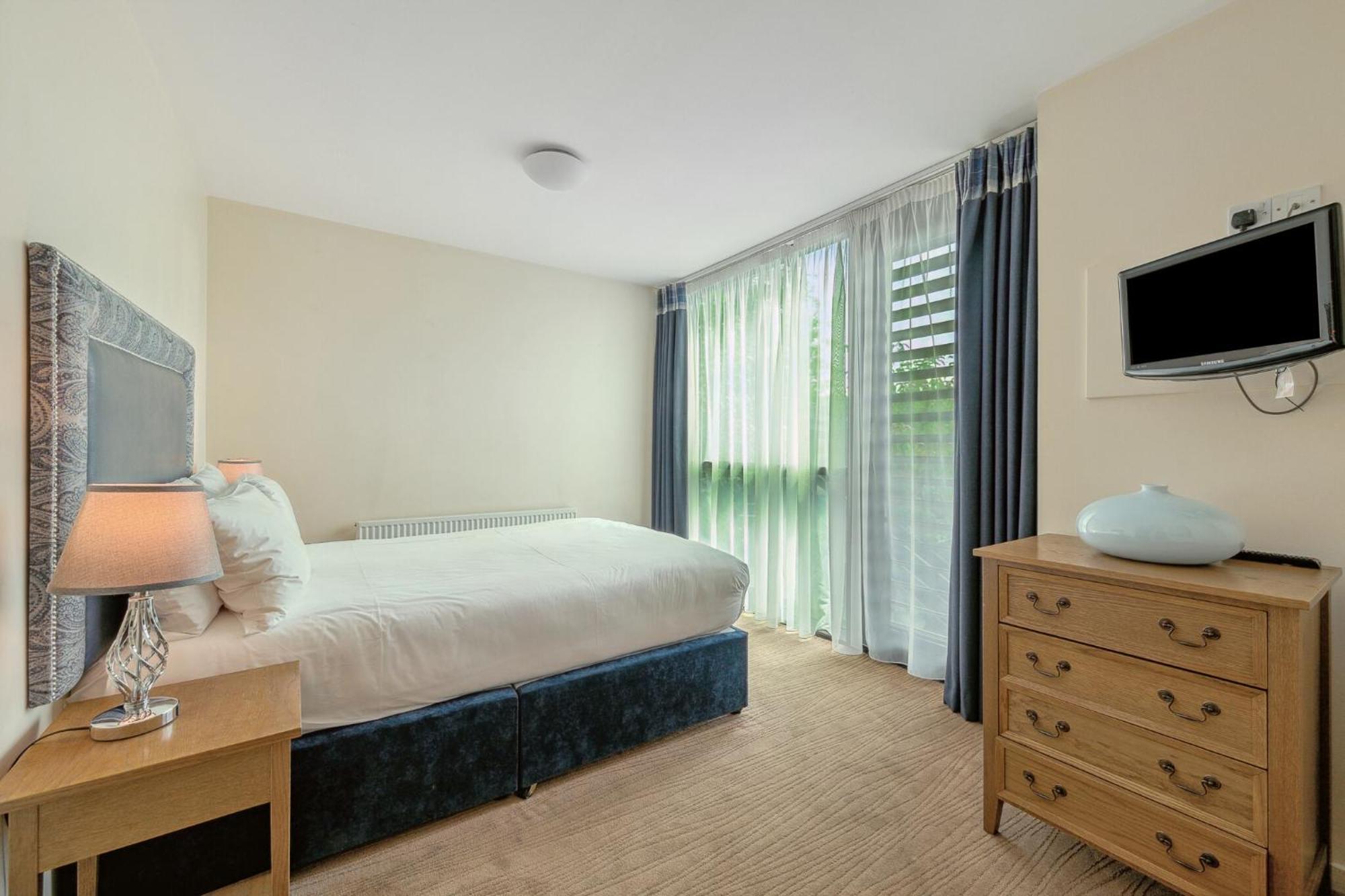 Princes Street Suites Единбург Екстериор снимка