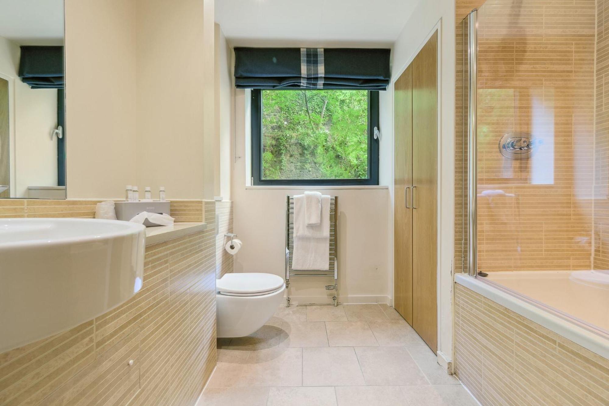 Princes Street Suites Единбург Екстериор снимка