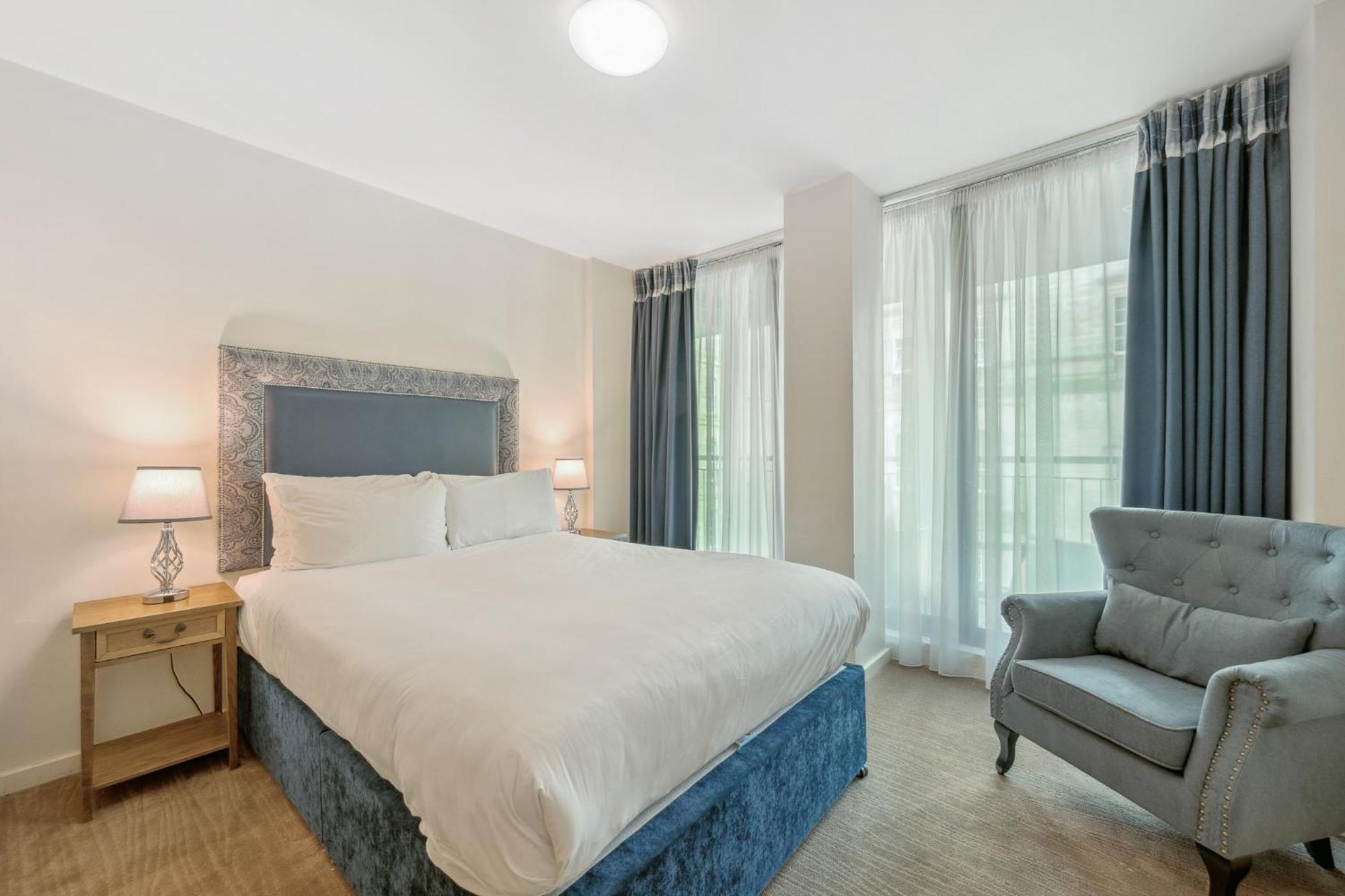 Princes Street Suites Единбург Екстериор снимка