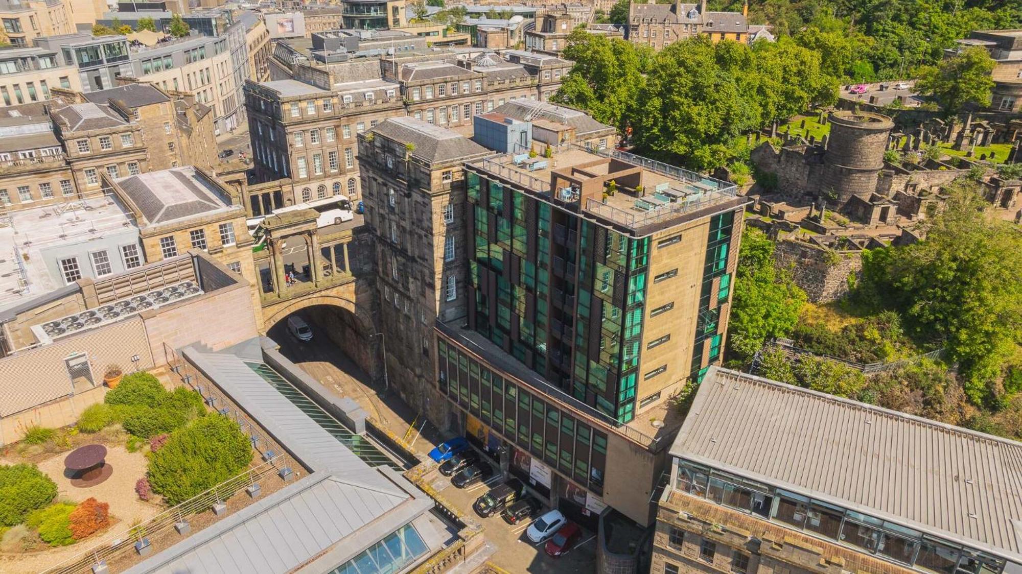 Princes Street Suites Единбург Екстериор снимка
