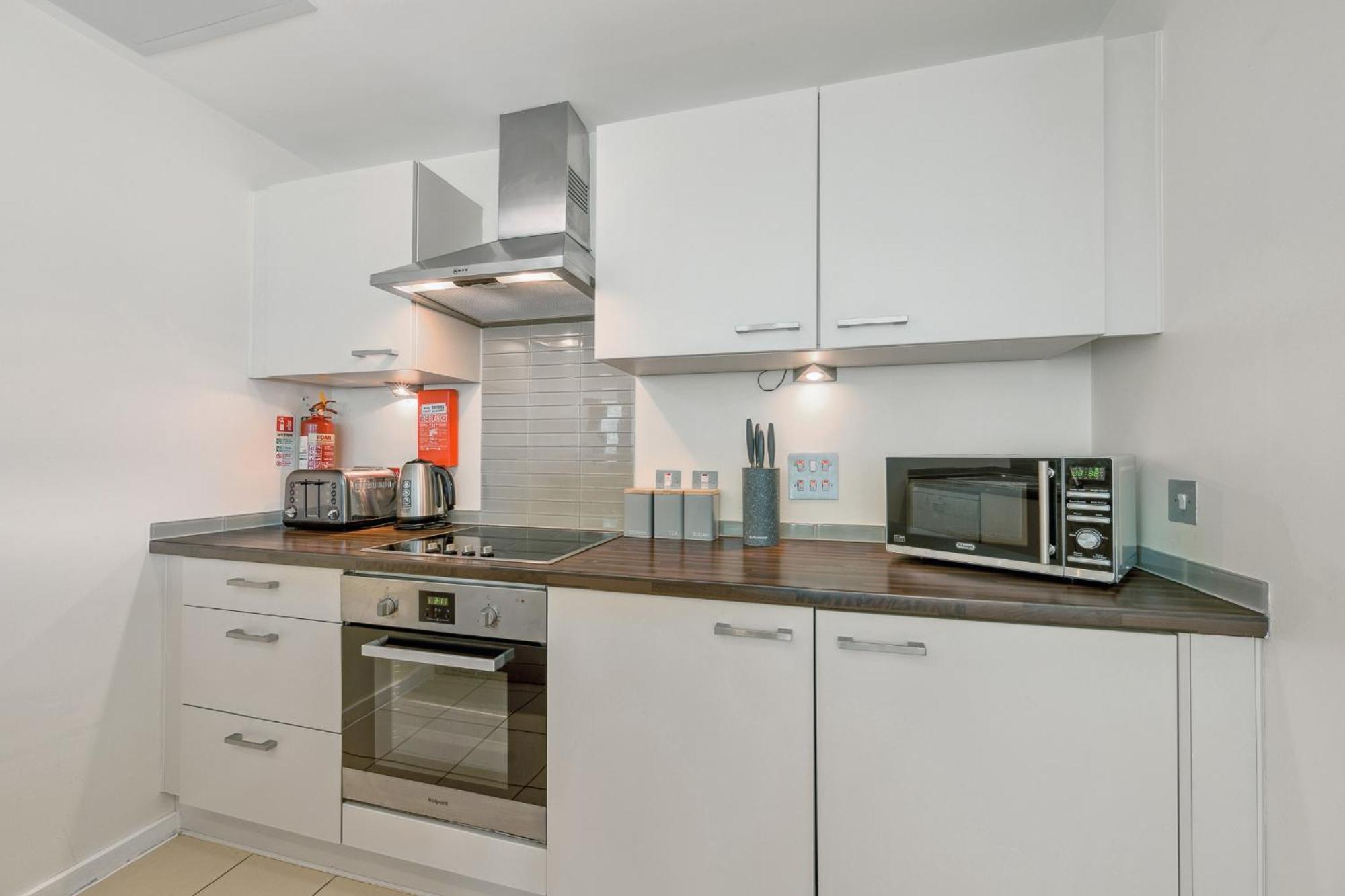 Princes Street Suites Единбург Екстериор снимка